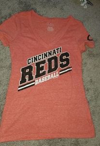MLB Reds women's tshirt